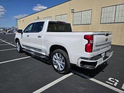 Used 2023 Chevrolet Silverado 1500 High Country Crew Cab 4x4 Pickup for sale #1-4151-PA - photo 2