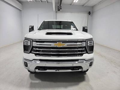Used 2024 Chevrolet Silverado 2500 - photo 1