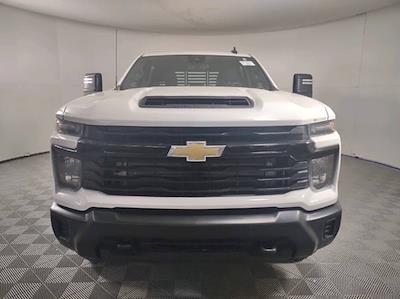 Used 2024 Chevrolet Silverado 2500 - photo 1