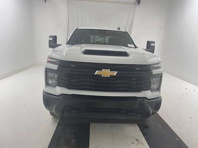 Used 2024 Chevrolet Silverado 2500 - photo 1