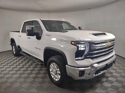 Used 2024 Chevrolet Silverado 2500 - photo 1