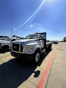 Used 2019 Ford F-750 - photo 1