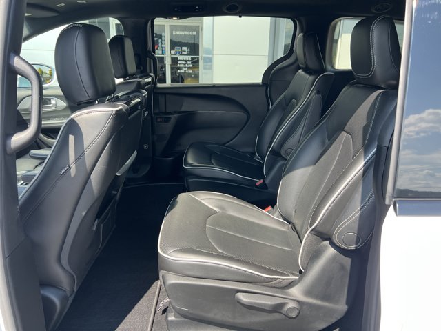 Used 2019 Chrysler Pacifica - photo 13
