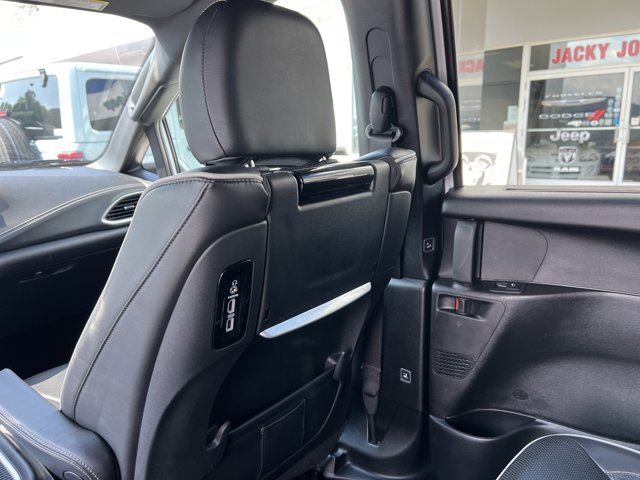 Used 2019 Chrysler Pacifica - photo 15