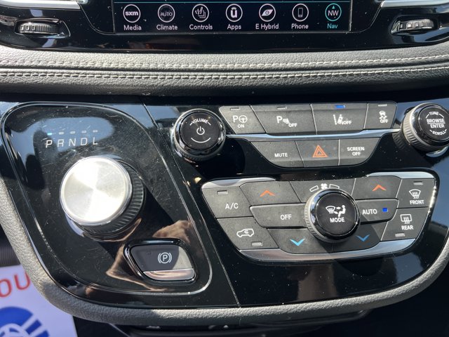 Used 2019 Chrysler Pacifica - photo 22