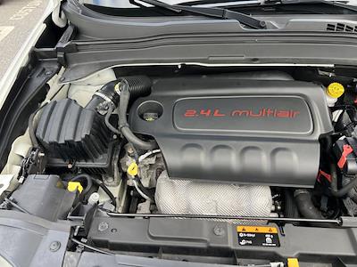 2018 Jeep Renegade FWD SUV for sale #AT5801 - photo 2