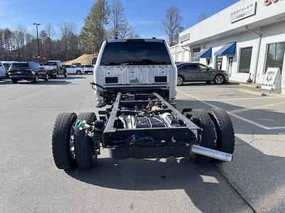 Used 2024 Ford F-450 Crew Cab Cab Chassis for sale #AU5589 - photo 2