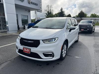2023 Chrysler Pacifica FWD Minivan for sale #U5330 - photo 2