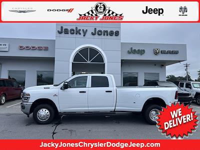 Used 2025 Ram 3500 Tradesman Crew Cab 4WD DRW Pickup for sale #U5437 - photo 1