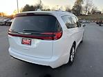 Used 2021 Chrysler Pacifica Touring L Minivan for sale #U5491 - photo 3