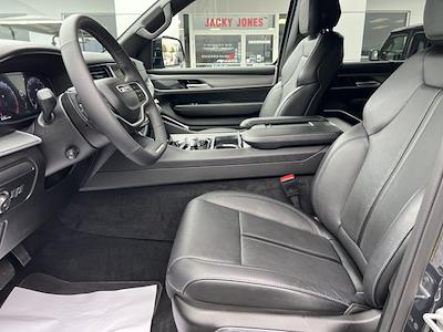 Used 2025 Jeep Wagoneer Series III for sale #U5552 - photo 2