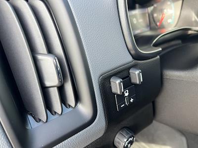 2019 Chevrolet Colorado Crew Cab 4WD Pickup for sale #U5565 - photo 2