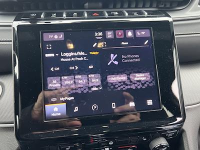 Used 2024 Jeep Grand Cherokee L Laredo for sale #U5605 - photo 2