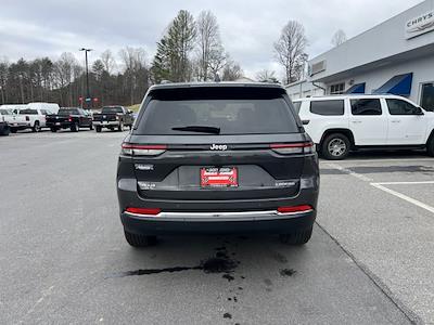 Used 2025 Jeep Grand Cherokee - photo 1