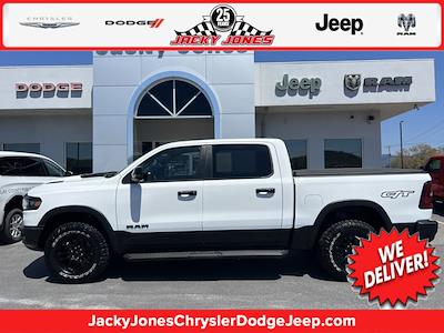 Used 2025 Ram 1500 - photo 1