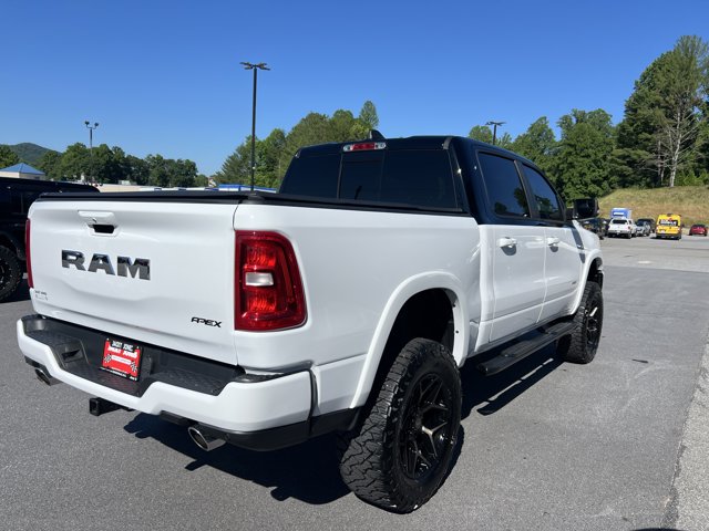 Used 2025 Ram 1500 - photo 6