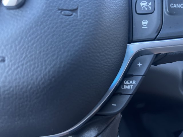 Used 2025 Ram 1500 - photo 34