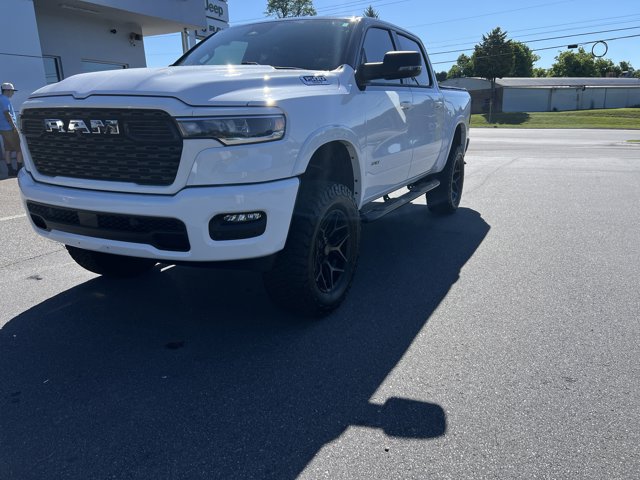 Used 2025 Ram 1500 - photo 5