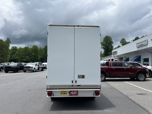 Used 2023 Ford E-350 - photo 1