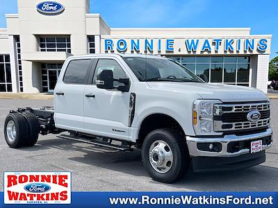 2025 Ford F-350 Crew Cab DRW 4WD Cab Chassis for sale #SED44487 - photo 1