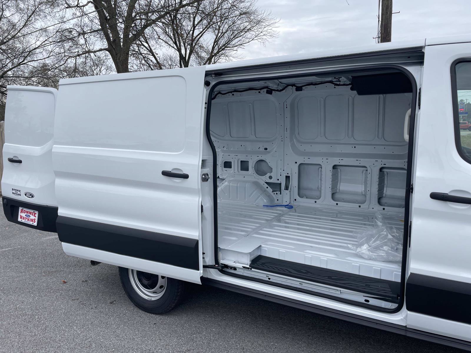 New 2026 Ford Transit 150 - photo 9