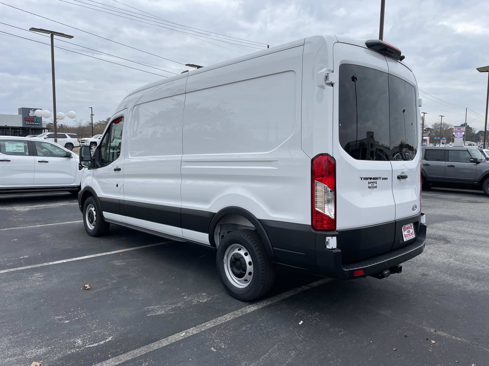 New 2026 Ford Transit 250 - photo 7