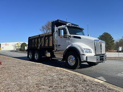 New 2025 Kenworth T880 Dump Truck for sale #0588098 - photo 1
