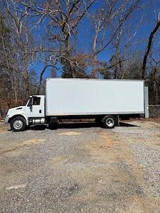 Used 2018 International DuraStar 4300 Box Truck for sale #0594296 - photo 1