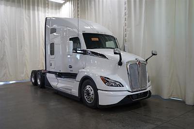 New 2026 Kenworth T680 Paccar MX/MX-13 Semi Truck for sale #0595062 - photo 1