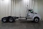 New 2026 Kenworth T880 Paccar MX/MX-13 Semi Truck for sale #0595237 - photo 5