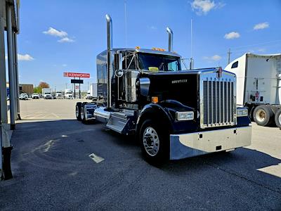 New 2026 Kenworth W900 Cummins GX Semi Truck for sale #0596985 - photo 1