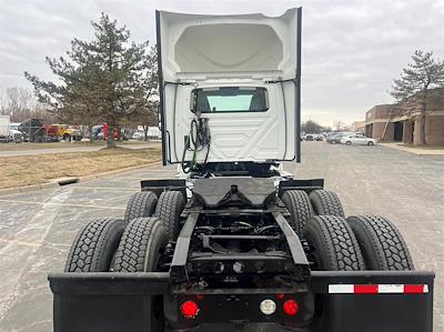 Used 2018 International LT SBA 6x4 Semi Truck for sale #0597193 - photo 2