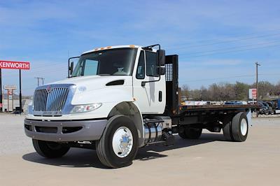 Used 2017 International DuraStar 4300 Flatbed Truck for sale #0597698 - photo 1
