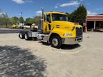 Used 2016 Mack CXU613 Mack Semi Truck for sale #0598013 - photo 1