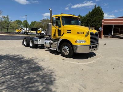 Used 2016 Mack CXU613 Mack Semi Truck for sale #0598014 - photo 1