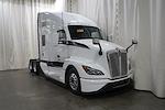 New 2026 Kenworth T680 Paccar MX/MX-13 Semi Truck for sale #0598894 - photo 1