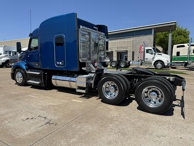 Used 2022 Peterbilt 579 Cummins ISX Semi Truck for sale #0600023 - photo 2