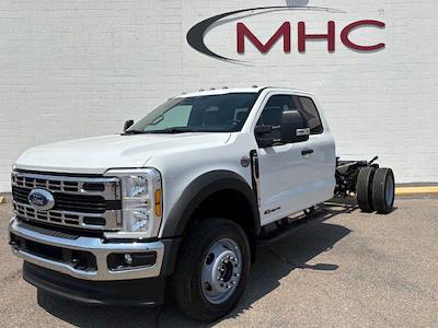 New 2025 Ford F-550 Super Cab 4x4 Cab Chassis for sale #0600145 - photo 1