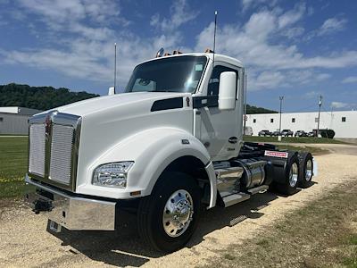 New 2026 Kenworth T880 Paccar MX/MX-13 Semi Truck for sale #0604118 - photo 2