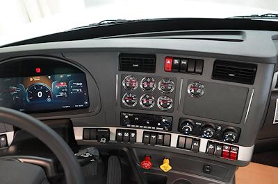 New 2026 Kenworth T880 - photo 1