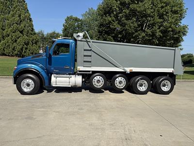 Used 2019 Kenworth T880 Dump Truck for sale #0605444 - photo 2