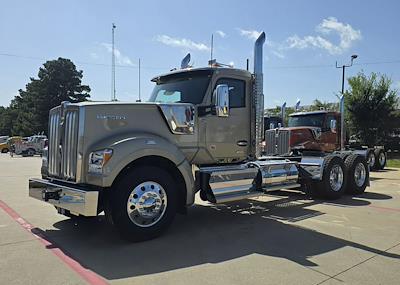 New 2026 Kenworth W990 Cummins ISX / X15 Semi Truck for sale #0605756 - photo 2