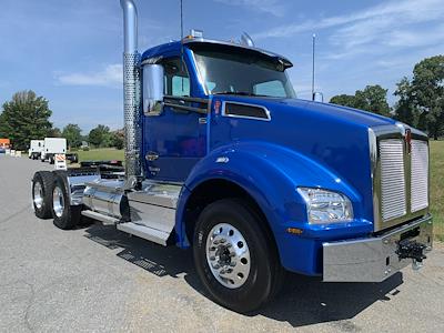 New 2026 Kenworth T880 Paccar MX/MX-13 Semi Truck for sale #0605887 - photo 1