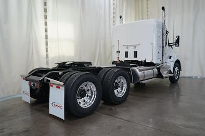 New 2026 Kenworth T880 Paccar MX/MX-13 Semi Truck for sale #0605893 - photo 2