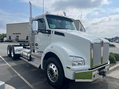 New 2026 Kenworth T880 Paccar MX/MX-13 Semi Truck for sale #0605897 - photo 1