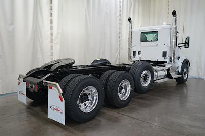 New 2026 Kenworth T880 Cummins ISX / X15 Semi Truck for sale #0605901 - photo 2