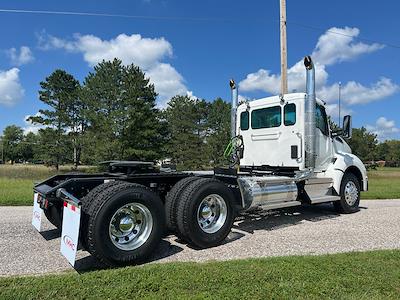 New 2026 Kenworth T880 Paccar MX/MX-13 Semi Truck for sale #0606108 - photo 2