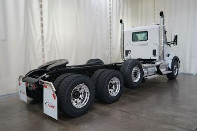 New 2026 Kenworth T880 Cummins ISX / X15 Semi Truck for sale #0606111 - photo 2