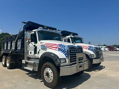 Used 2017 Mack GU713 Dump Truck for sale #0606548 - photo 1