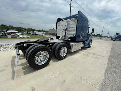 Used 2022 Peterbilt 579 Cummins ISX Semi Truck for sale #0606683 - photo 2